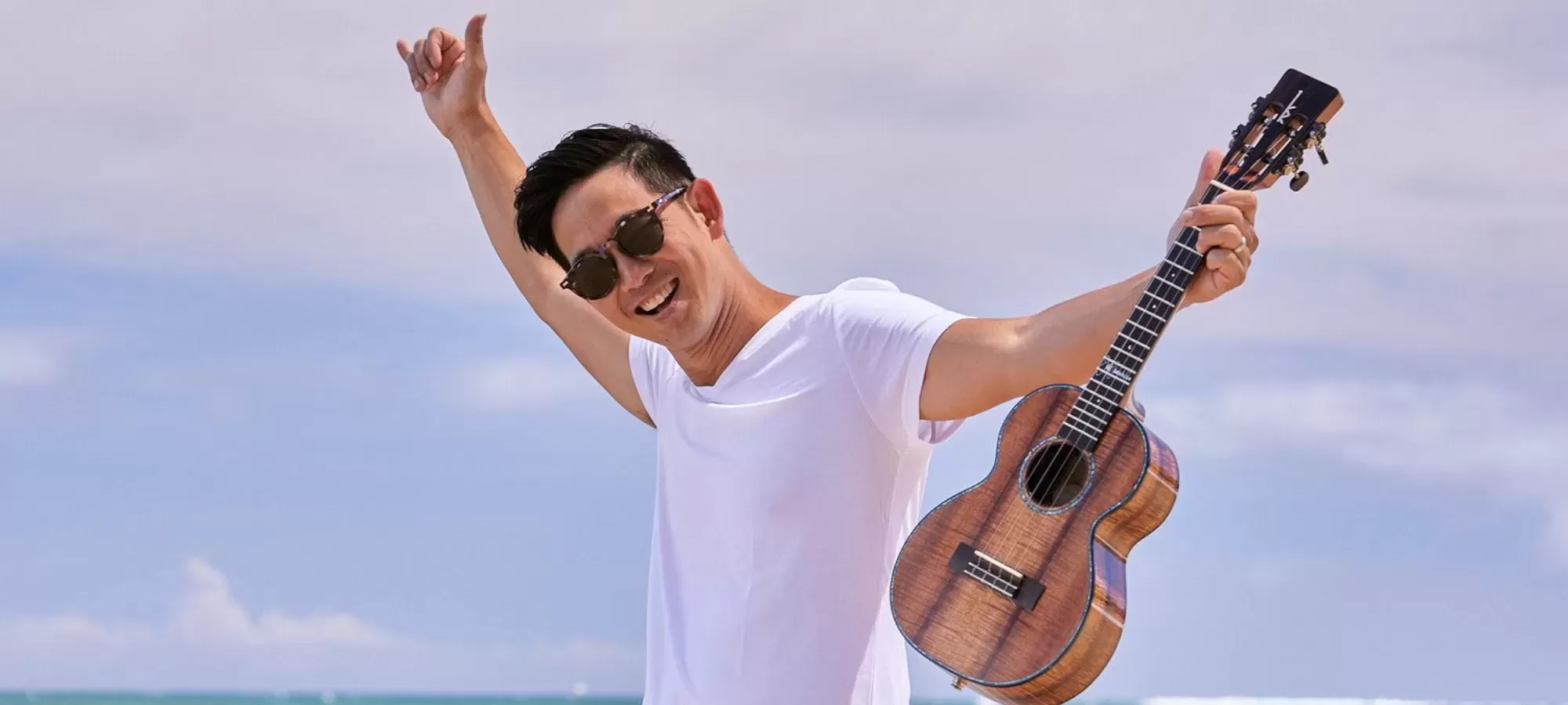 Jake Shimabukuro - Waves of Giving: An Evening of Island Magic & Luau